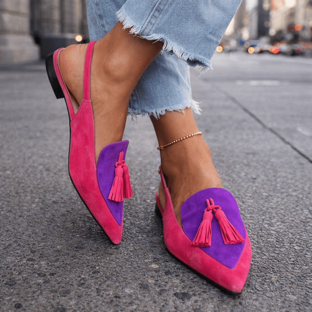 Lorena Sandals con Tiras y Borlas