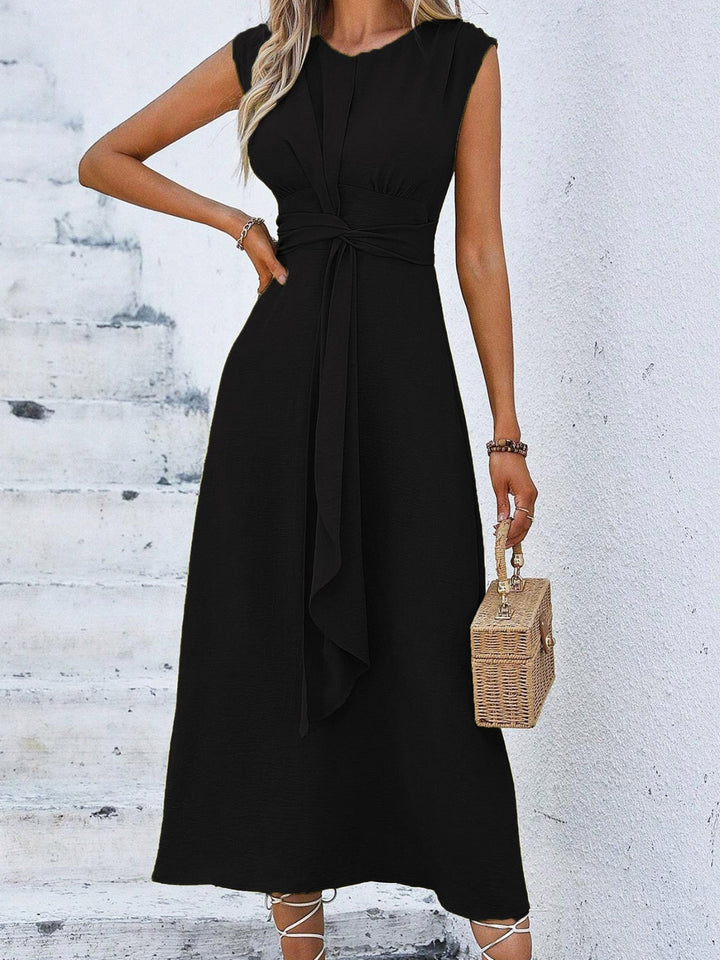 Eva | Sleeveless elegant dress with adjustable belt